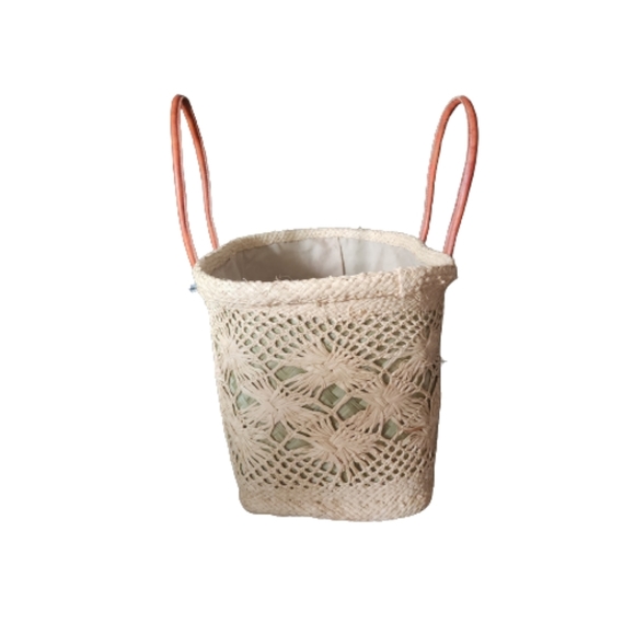 HANDCRAFTED Boho large beach raffia  tote basket with brown handle - Picture 2 of 7